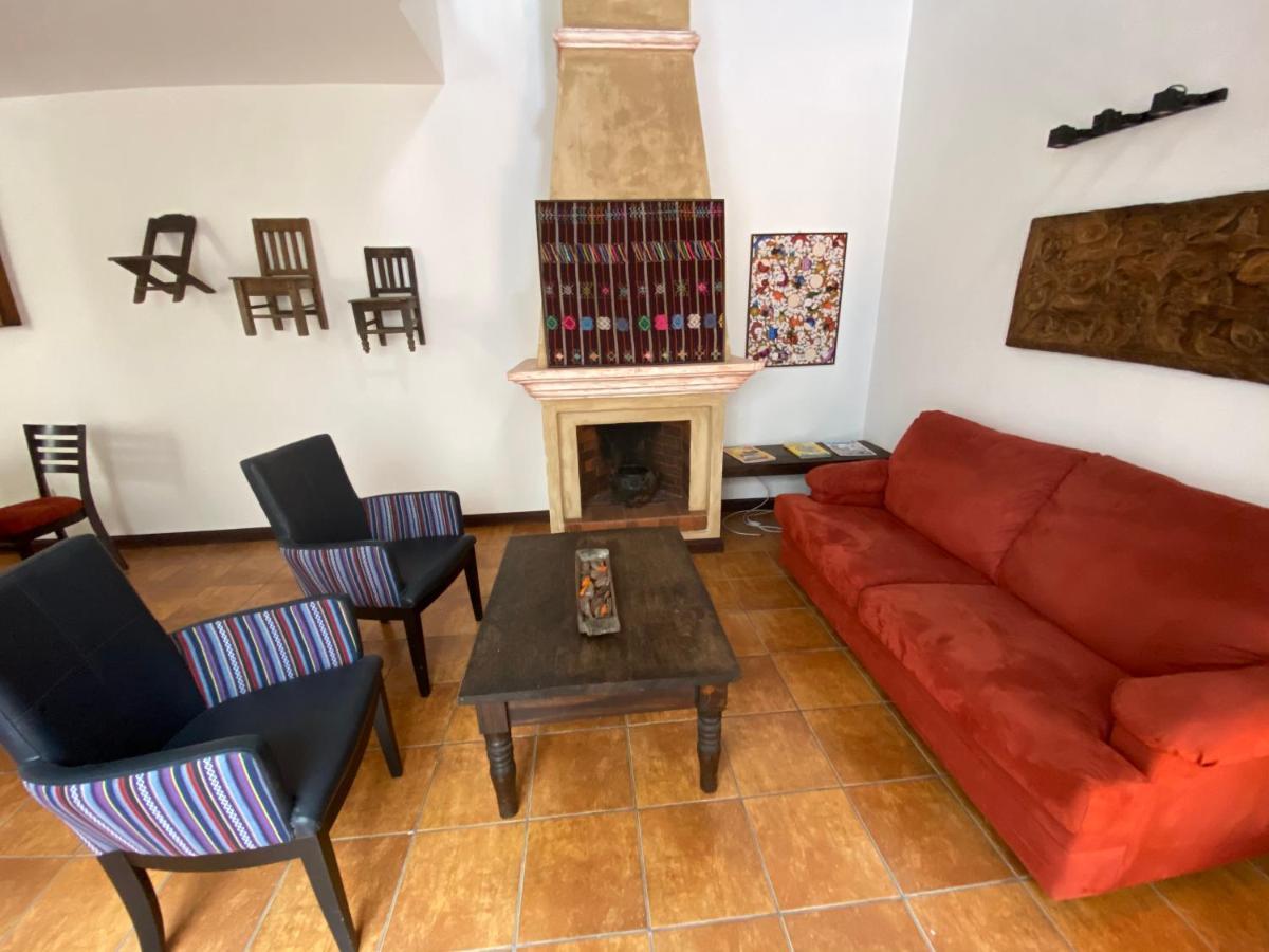 Suite Don Pedro: Hermoso Loft Con Parqueo Gratis! Antigua Exterior foto